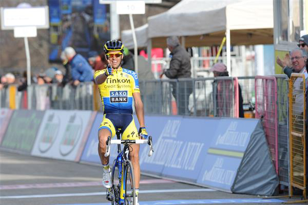 Alberto contador wins stage 4